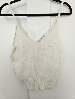 Mango cream knit v-neck top. Size Small
